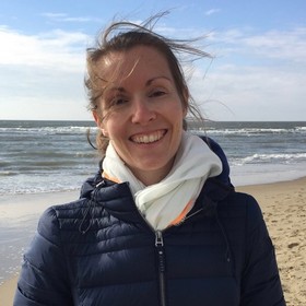 Yoga Düsseldorf, YogaKitchen, Vinyasa-Yogalehrerin Katrin Paschke