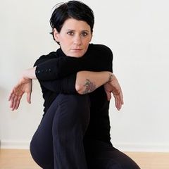 Patricia Vinkovic, Kinder-Yoga, Hatha Yoga, Mum und Baby Yoga und Prenatal Yoga Patricia Vinkovic, Kinder-Yoga, Hatha Yoga, Mum und Baby Yoga und Prenatal Yoga